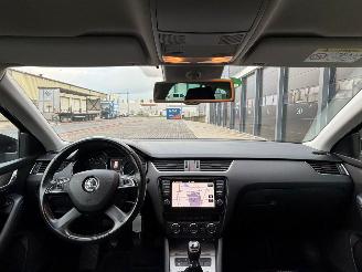 Skoda Octavia 1.6 TDI Navi Clima PDC picture 7