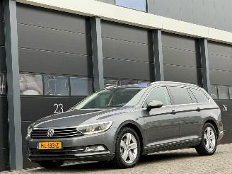 begagnad bil auto Volkswagen Passat 1.6 TDI Navi Clima Keyless EURO-6 2015/12