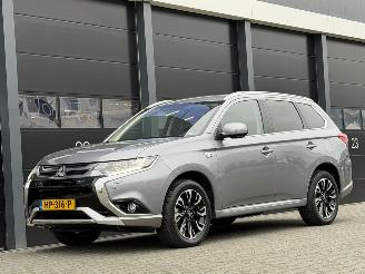  Mitsubishi Outlander 2.0 PHEV Executive Edition Camera Leer 2015/12