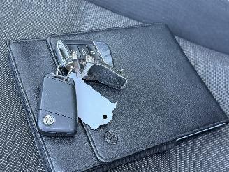 Volkswagen Passat 1.6 TDI Panorama Clima EURO-6 picture 18