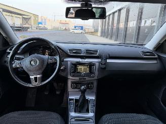 Volkswagen Passat 1.6 TDI Navi Clima PDC picture 7