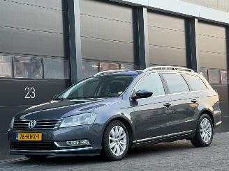 occasion passenger cars Volkswagen Passat 1.6 TDI Navi Clima PDC 2011/5