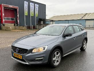 occasion passenger cars Volvo V-60 Cross Country 2.0 D4 EURO-6 2016/1