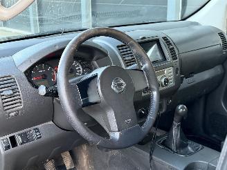 Nissan Navara 2.5 DCI Double Cab 4x4 Clima Navi picture 7