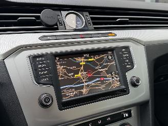 Volkswagen Passat 2.0 TDI 150 PK Navi Clima EURO-6 picture 10