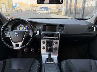 Volvo V-60 1.6 DRIVe R-Design Navi Clima PDC picture 7
