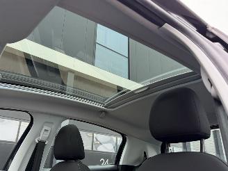 Peugeot 208 1.6 BlueHDi Executive Pano Camera Clima picture 9