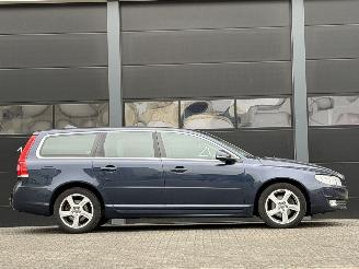 Volvo V-70 2.0 D4 Nordic+ Navi Clima PDC EURO-6 picture 3