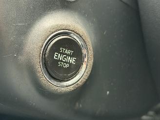 Skoda Octavia 1.6 TDI Xenon Navi Clima AUTOMAAT picture 13