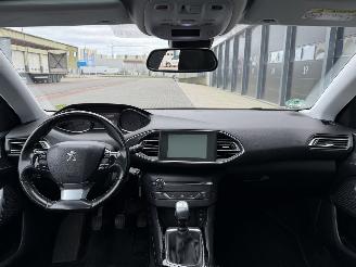 Peugeot 308 1.6 BlueHDI Blue Camera Panorama EURO-6 picture 8