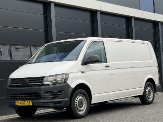 begagnad bil bedrijf Volkswagen Transporter 2.0 TDI L2-H1 Airco EURO-6 2017/1