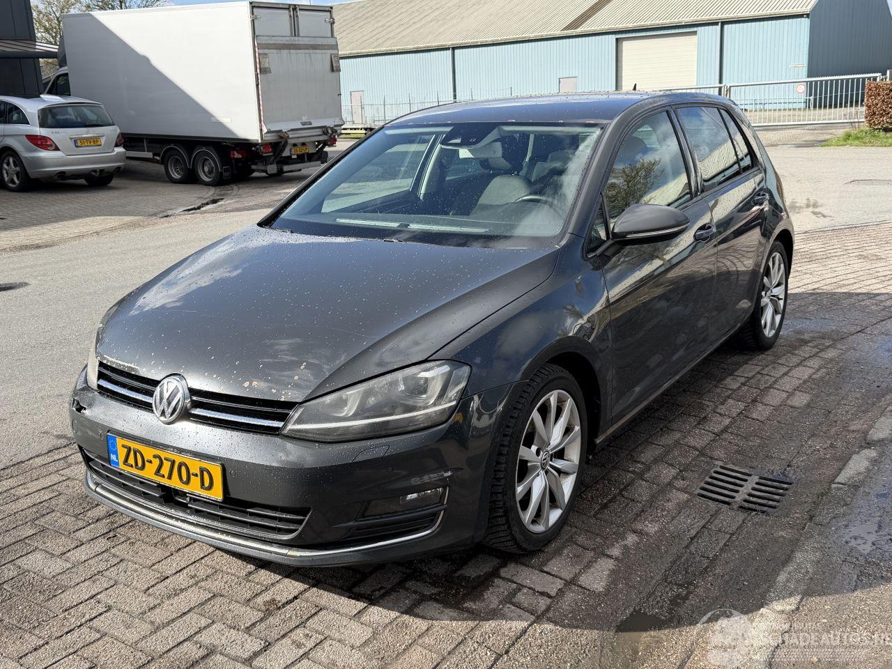 Volkswagen Golf 2.0 TDI Xenon Navi Clima AUTOMAAT