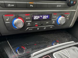 Audi A6 avant 2.0 TDI S-Line Bose Xenon Camera Euro-6 picture 14