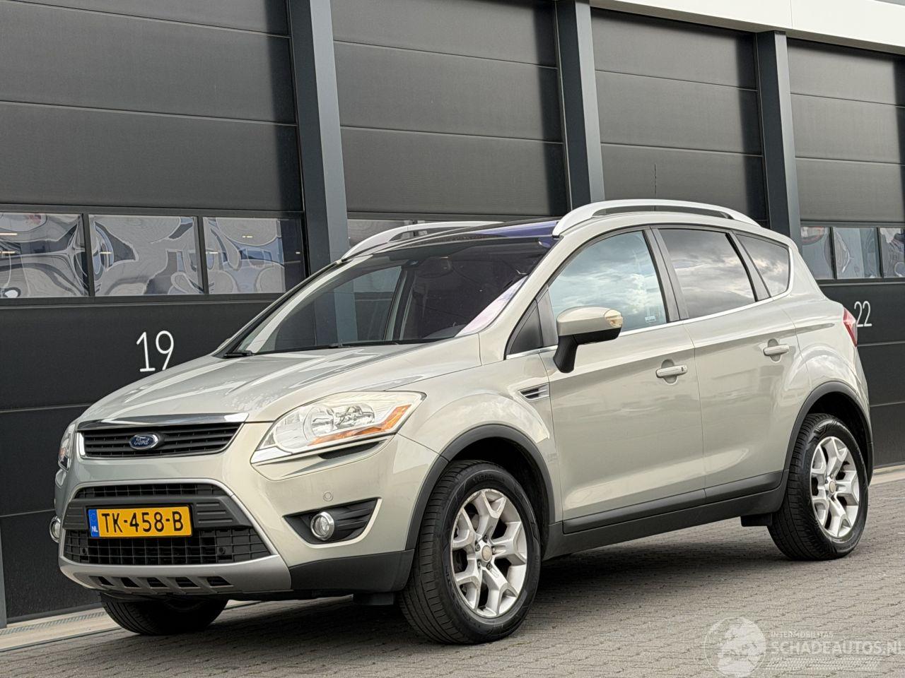 Ford Kuga 2.0 TDCI Titanium 4x4 Panorama