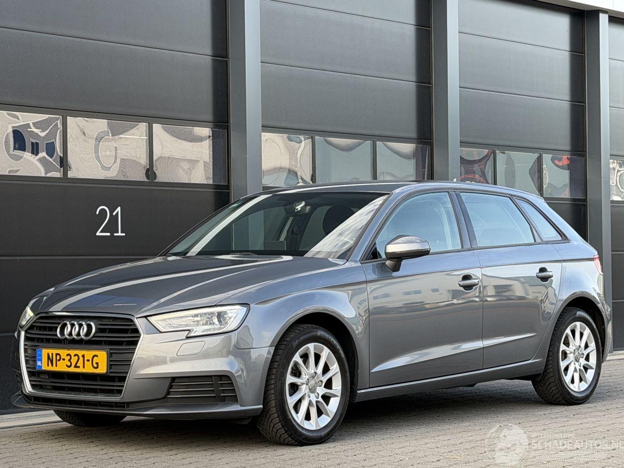 Audi A3 1.6 TDI Navi Clima Xenon EURO-6