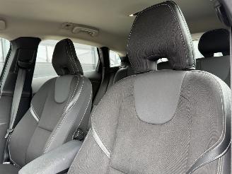 Volvo V-40 1.6 D2 Navi Clima PDC picture 8