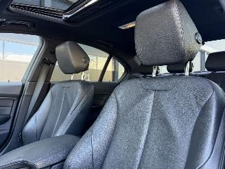 BMW 3-serie 330d M-Pakket Head-Up Dak Leer picture 8