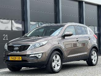 ocasión turismos Kia Sportage 1.6 GDI Navi Leer Clima PDC 2013/8
