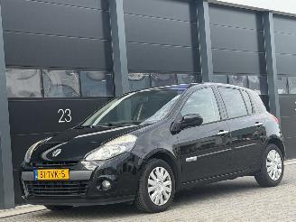 ojeté vozy osobní automobily Renault Clio 1.5 DCI Authentique 2012/4