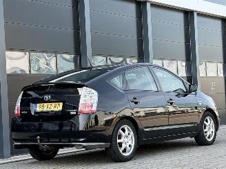 Toyota Prius 1.5 VVT-i picture 4