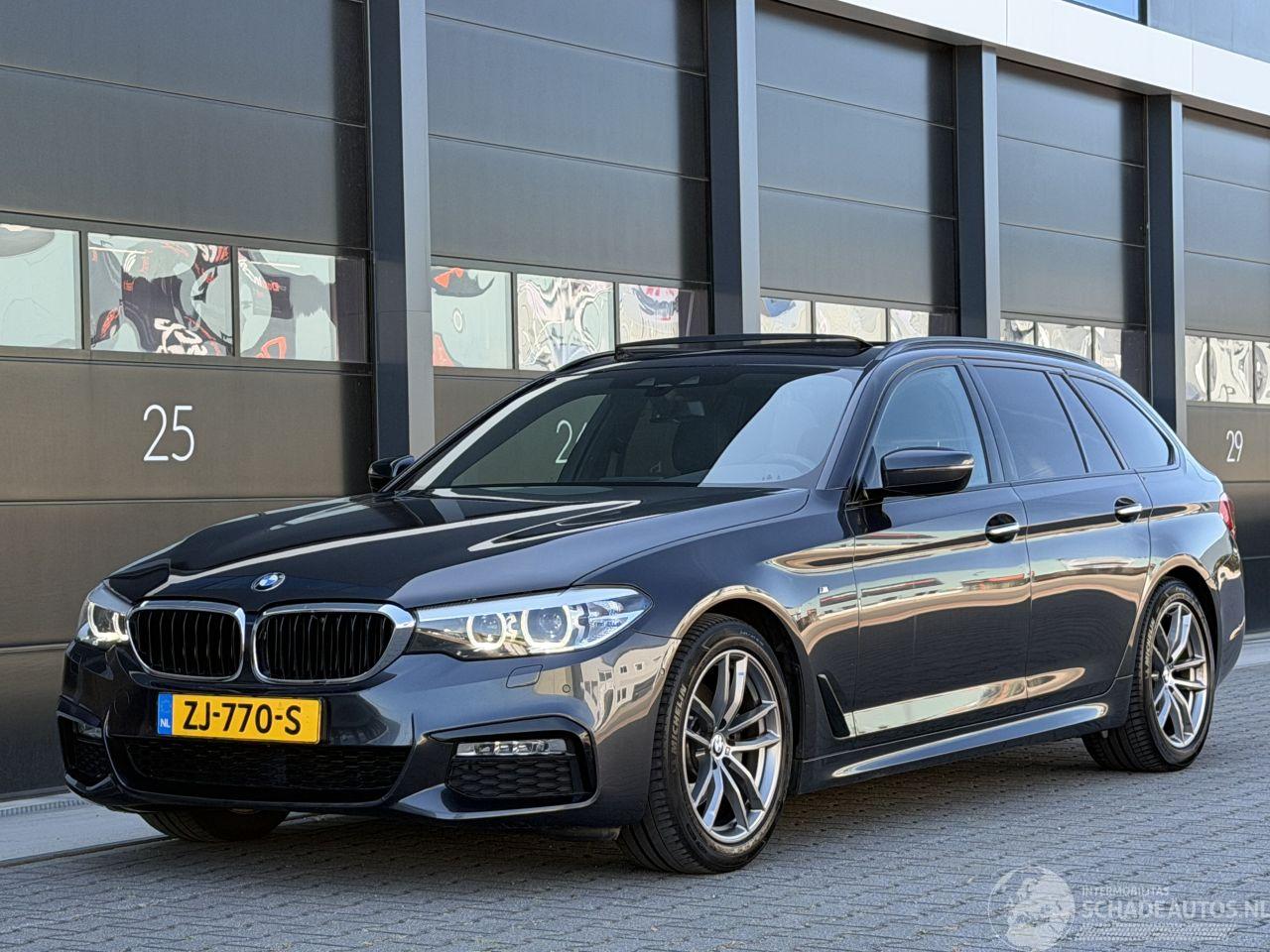 BMW 5-serie 520d M-Pakket Pano Leer Xenon Clima