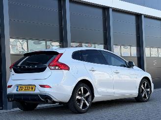Volvo V-40 2.0 D2 R-Design Harman/Kardon AUTOMAAT picture 4
