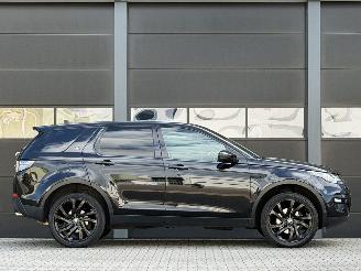 Land Rover Discovery Sport 2.0 TD4 HSE Luxury Pano Camera Leer EURO-6 picture 3