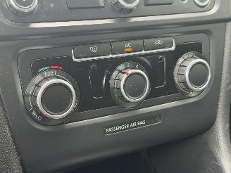 Volkswagen Golf 1.6 TDI Navi PDC AUTOMAAT picture 10