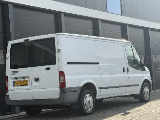 Ford Transit 2.2 TDCI 3-PERS picture 4