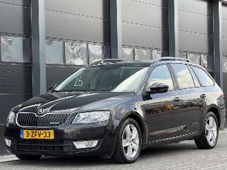 Gebrauchtwagen PKW Skoda Octavia 1.6 TDI Greenline Navi Clima PDC 2014/12