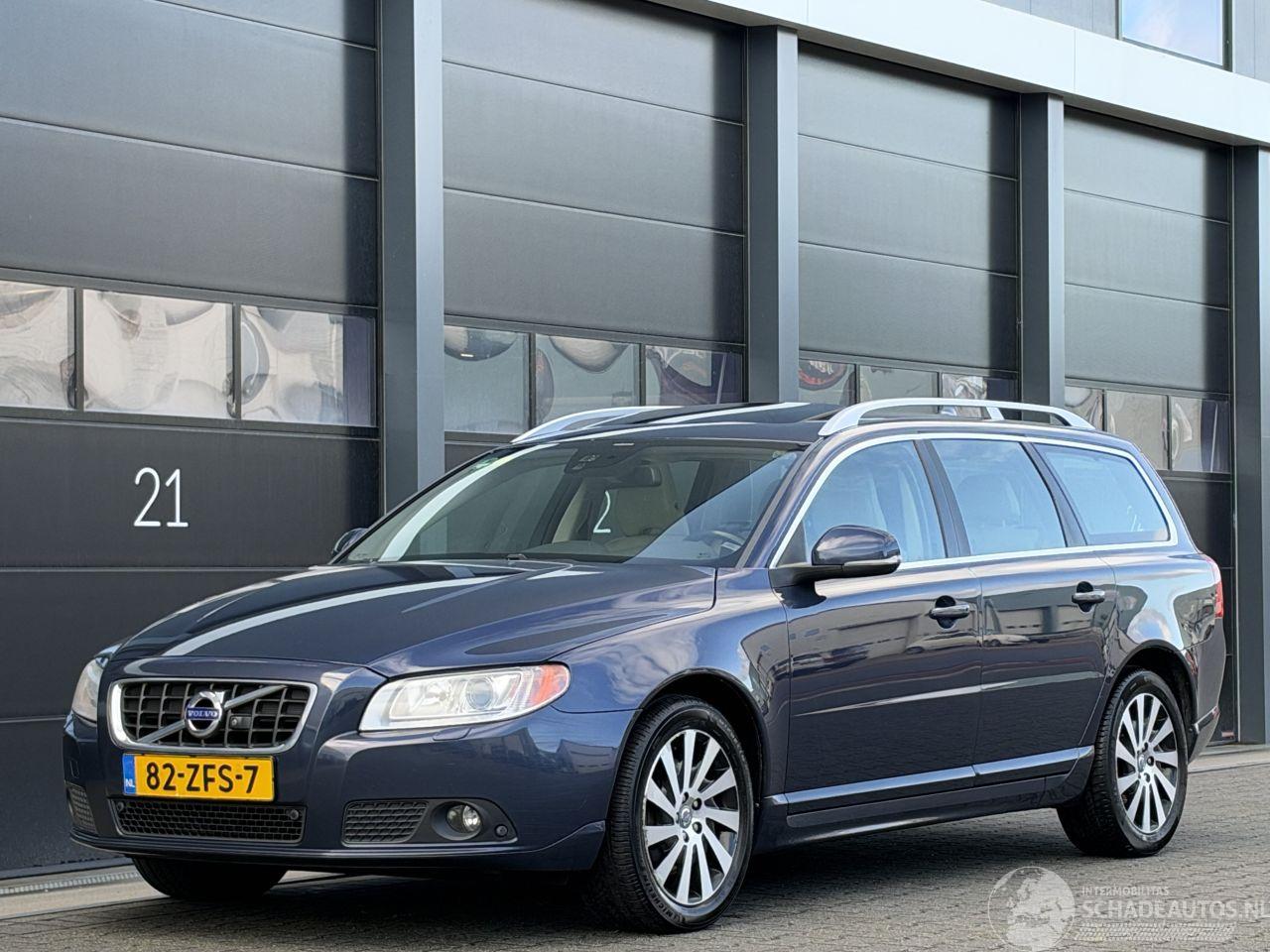 Volvo V-70 2.0 D4 Dak Leer Clima Navi