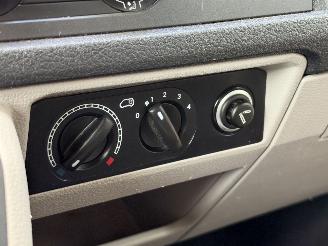 Volkswagen Transporter 2.0 TDI 4Motion 150 PK Xenon Leer 3-PERS picture 13