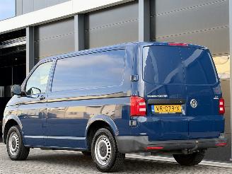 Volkswagen Transporter 2.0 TDI 3-PERS Airco picture 6