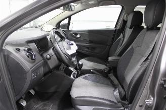 Renault Captur  picture 9