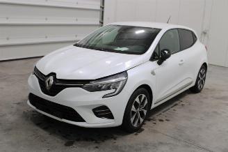 Vrakbiler auto Renault Clio  2022/3