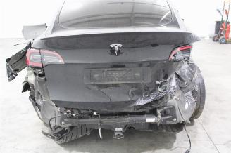 Tesla Model Y  picture 7