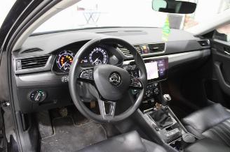 Skoda Superb  picture 8