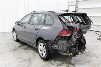 Volkswagen Golf  picture 4