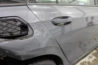 Volkswagen Golf  picture 7