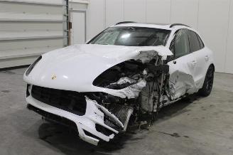Uttjänta bilar auto Porsche Macan  2018/1