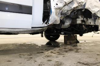 Ford Transit  picture 22