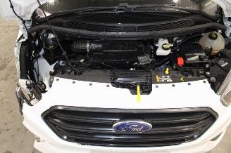 Ford Transit  picture 14