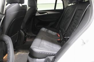 BMW X4  picture 13
