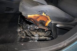 Peugeot 2008  picture 17