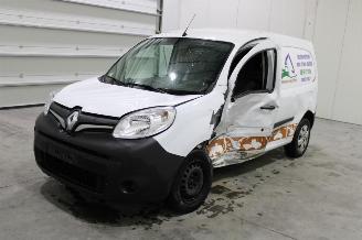 Vrakbiler auto Renault Kangoo  2021/2