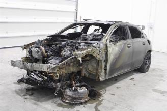 Sloopauto Mercedes AMG A 35 2019/7