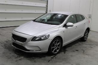 Schadeauto Volvo V-40 V40 2015/8