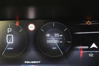 Peugeot 308  picture 12
