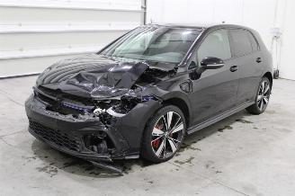 uszkodzony samochody osobowe Volkswagen Golf  2021/12