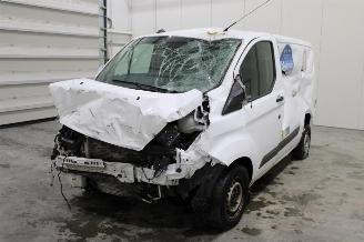 rozbiórka samochody ciężarowe Ford Transit Custom  2022/6